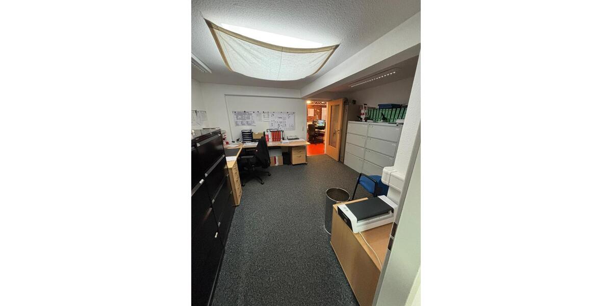 Gewerbeobjekt Kirchhain - 1.680&euro; | Angebot:25416193