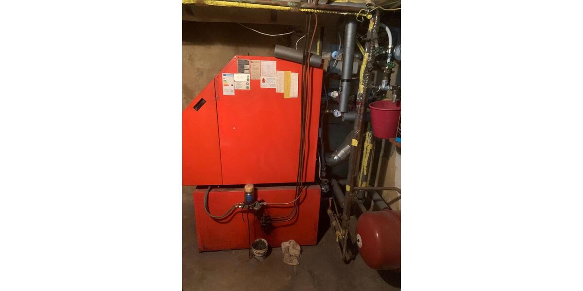 Mehrfamilienhaus, Wohnhaus Gilserberg - 8 Zimmer, 230 m&sup2;, 185.000&euro; | Angebot:26024103