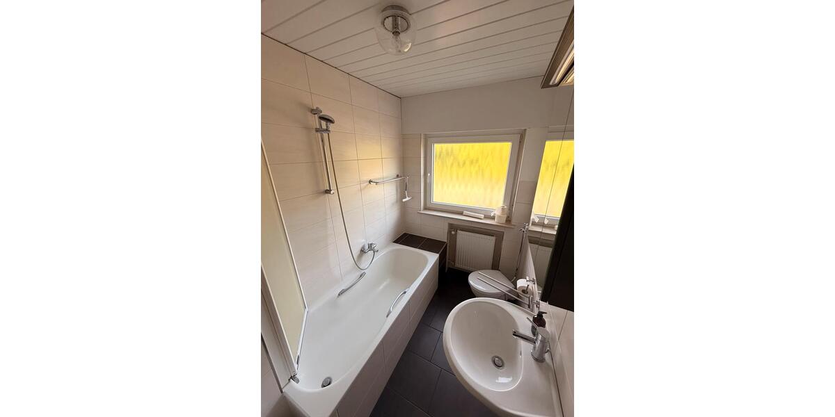 Etagenwohnung Stadtallendorf - 4 Zimmer, 85 m&sup2;, 980&euro; | Angebot:26699253
