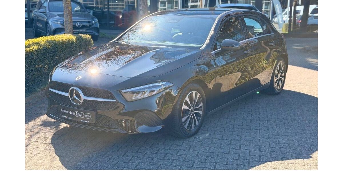 Mercedes-Benz A 180 18.901 km 28.490 &euro; Marburg 35039