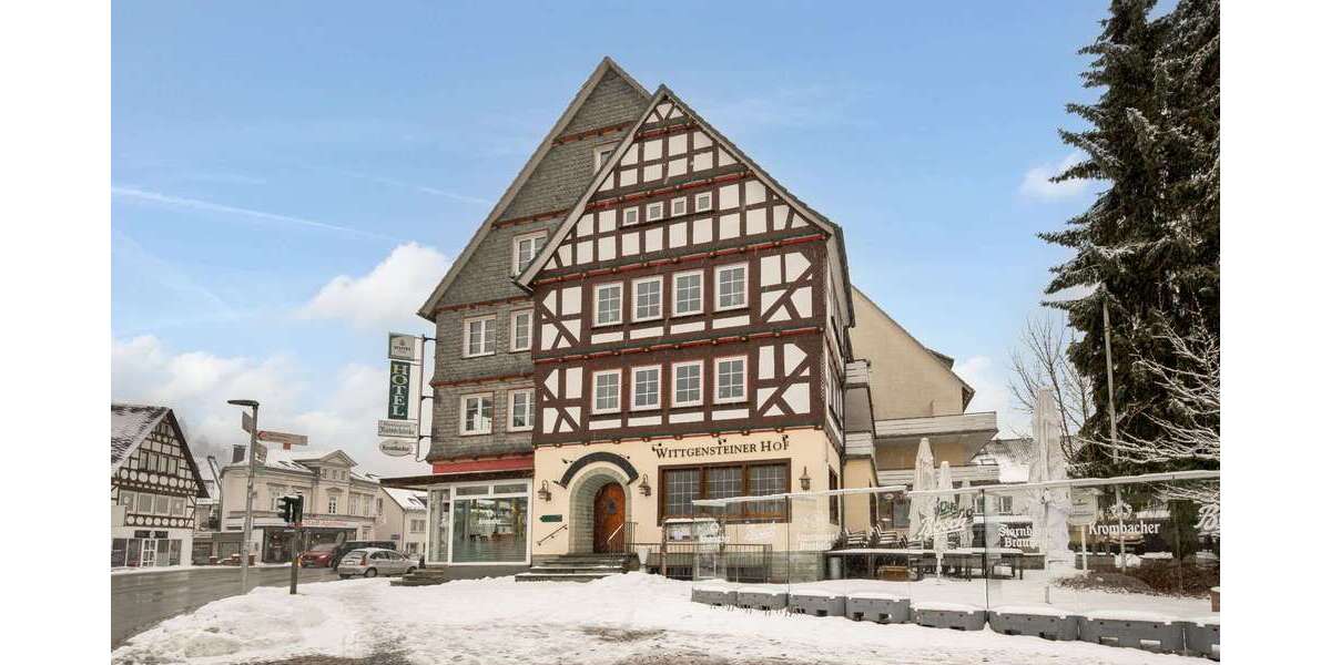 Etagenwohnung Bad Laasphe - 3 Zimmer, 216 m&sup2;, 330.000&euro; | Angebot:26664765