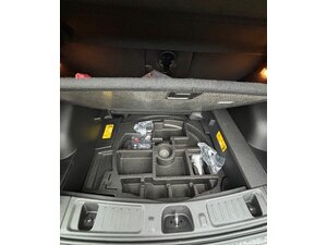 Jeep Compass Plug in Hybrid 177kW Summit 4xe 24.930 km 34.999 &euro; Battenberg 35088