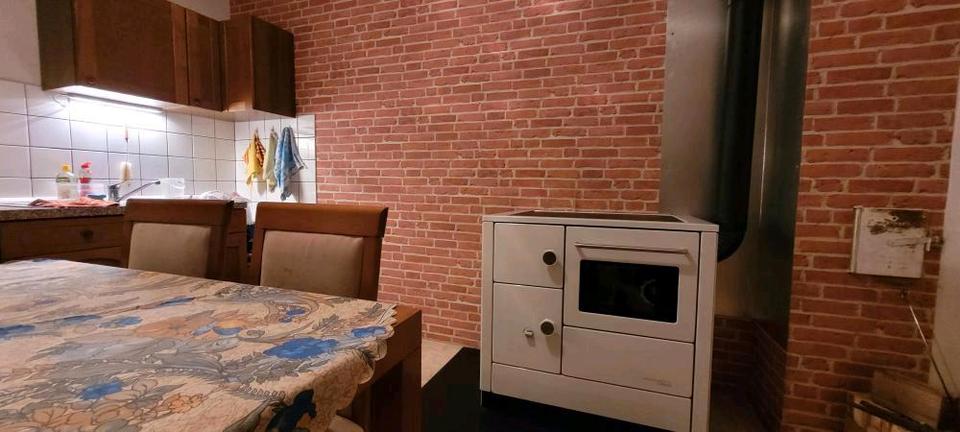 Mehrfamilienhaus, Wohnhaus Mücke - 17 Zimmer, 300 m&sup2;, 319.000&euro; | Angebot:23122317