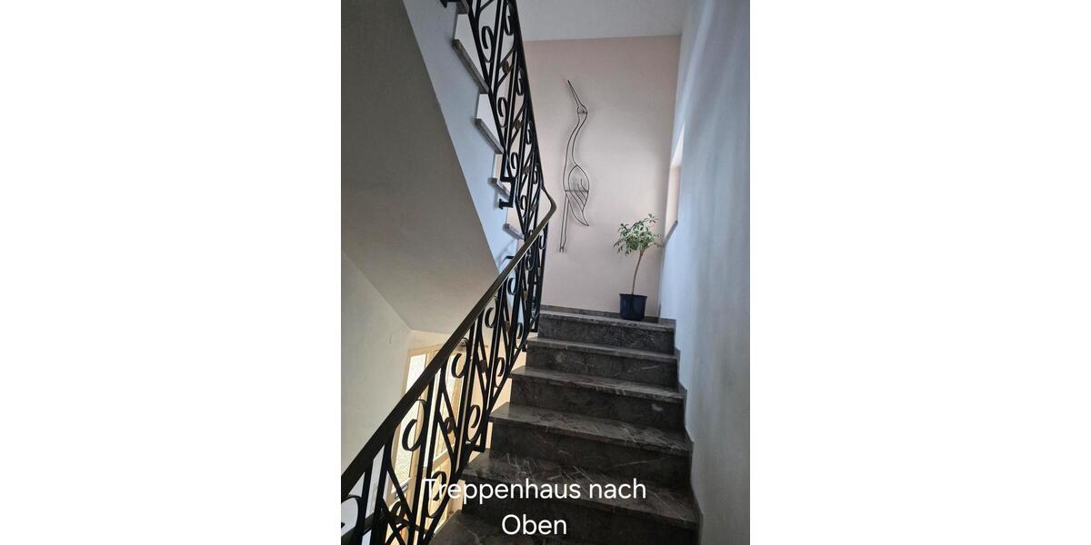 Dachgeschoßwohnung Kirchhain - 3 Zimmer, 80 m&sup2;, 500&euro; | Angebot:26272102