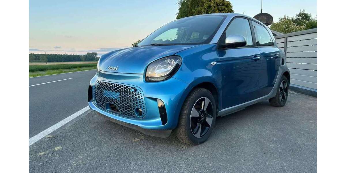 Smart forFour 54.880 km 8.990 &euro; Staufenberg 35460