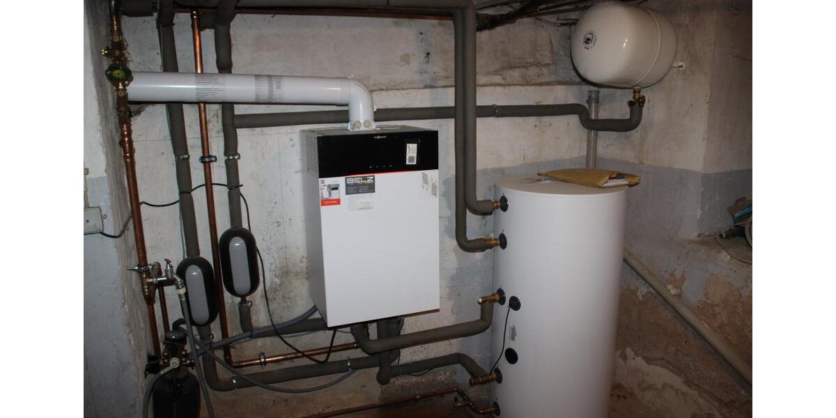 Mehrfamilienhaus, Wohnhaus Battenberg (Eder) - 7 Zimmer, 140 m&sup2;, 149.000&euro; | Angebot:25810354