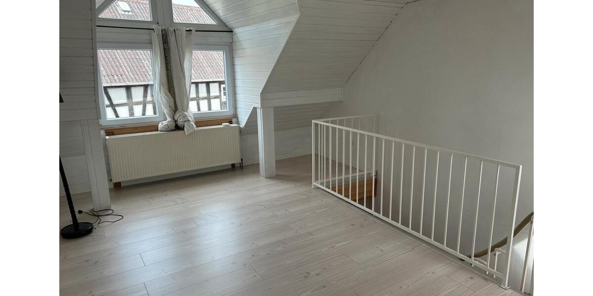 Etagenwohnung Weimar (Lahn) - 2 Zimmer, 50 m&sup2;, 400&euro; | Angebot:26491614