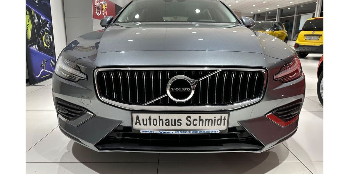 Volvo V60 82.994 km 23.990 &euro; Dautphetal 35232
