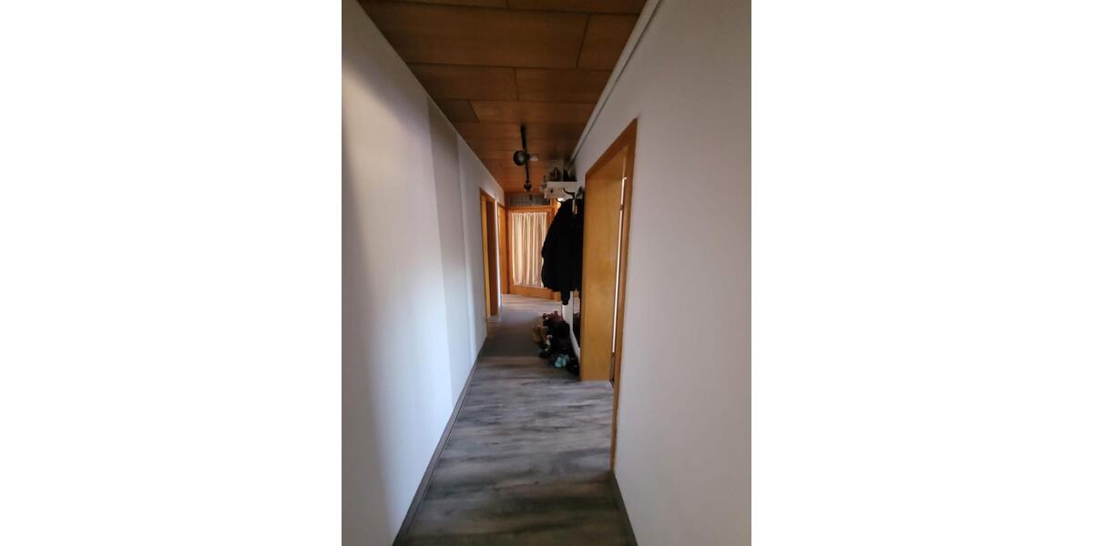 Etagenwohnung Steffenberg - 2.5 Zimmer, 70 m&sup2;, 550&euro; | Angebot:25993300