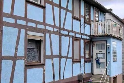 Haus Kirchhain - 6 Zimmer, 130 m&sup2;, 156.000&euro; | Angebot:26240599