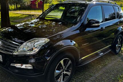 SsangYong REXTON 127.292 km 15.999 &euro; Buseck 35418