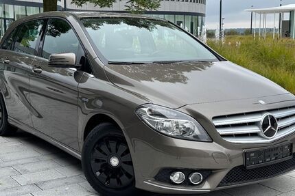 Mercedes-Benz B 180 98.470 km 11.790 &euro; Gießen 35398
