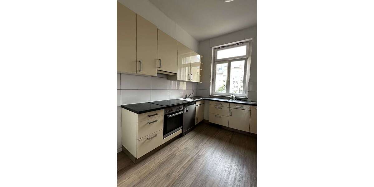 Etagenwohnung Gießen - 4 Zimmer, 119 m&sup2;, 1.400&euro; | Angebot:23105513