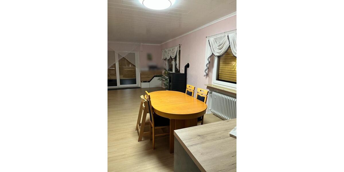 Einfamilienhaus Rosenthal - 4 Zimmer, 125 m&sup2;, 298.000&euro; | Angebot:25933356