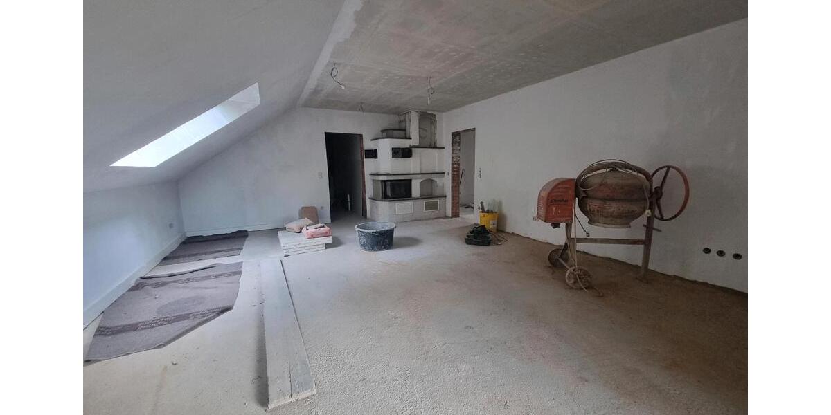 Einfamilienhaus Neustadt (Hessen) - 6 Zimmer, 240 m&sup2;, 270.000&euro; | Angebot:24398141