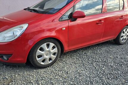 Opel Corsa 259.800 km 1.100 &euro; Lohra 35102