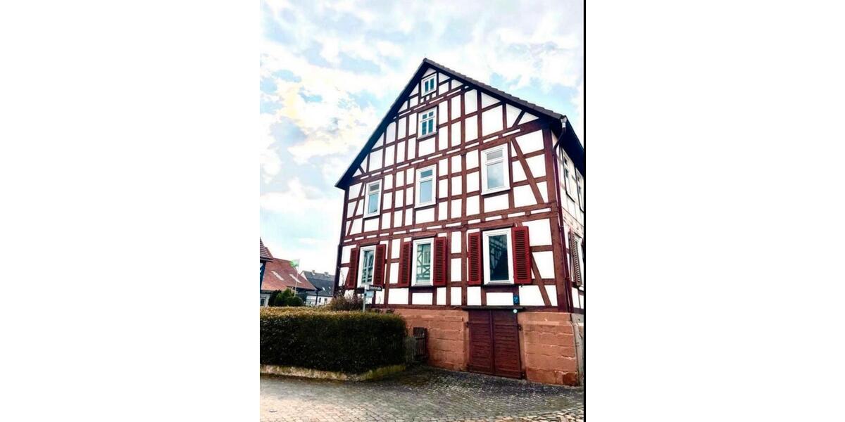 Bauernhaus, Landhaus Marburg Biegenviertel - 8 Zimmer, 220 m&sup2;, 149.000&euro; | Angebot:15182975