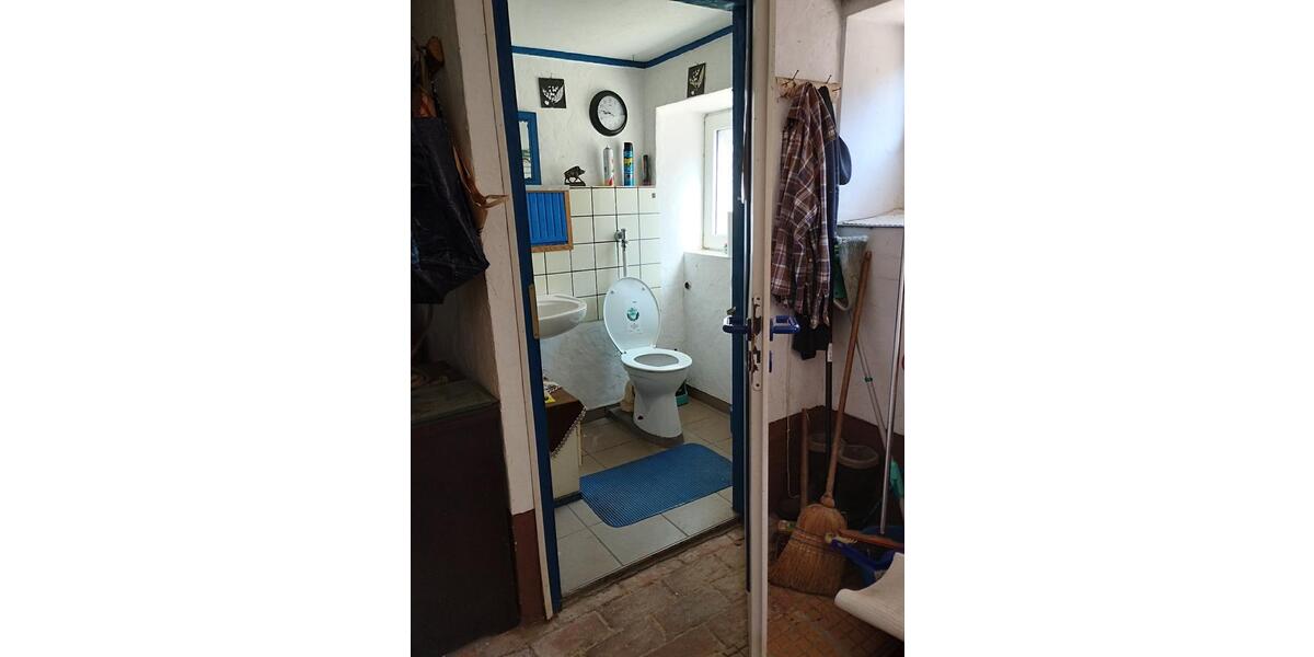 Einfamilienhaus Kirtorf - 6 Zimmer, 110 m&sup2;, 155.000&euro; | Angebot:26020502