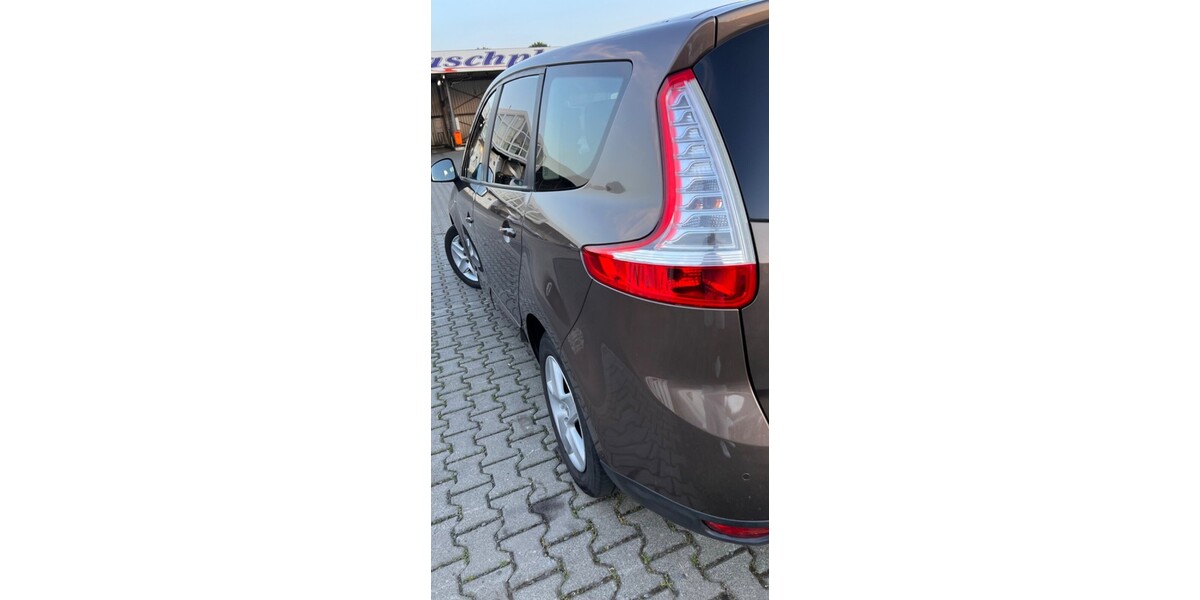 Renault Grand Scenic 125.000 km 12.000 &euro; Marburg 35037