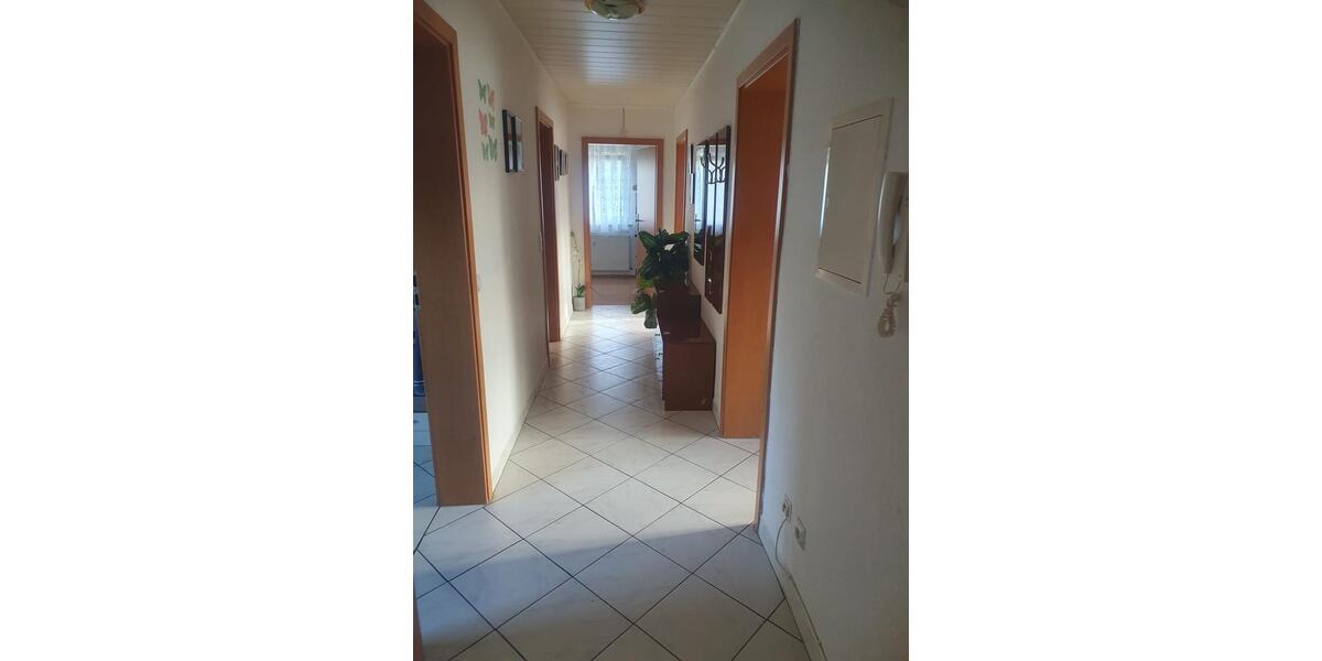 Etagenwohnung Frankenberg (Eder) - 4 Zimmer, 84 m&sup2;, 780&euro; | Angebot:25979966