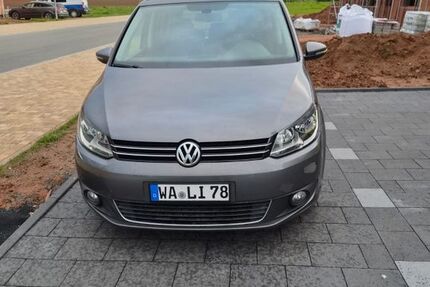 VW Touran 183.000 km 5.800 &euro; Frankenberg (Eder) 35066