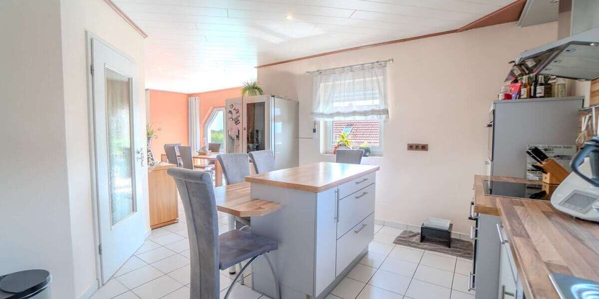 Exklusives Traumhaus mit Pool in Bischoffen OT - Einfamilienhaus Bischoffen | Angebot:27301482