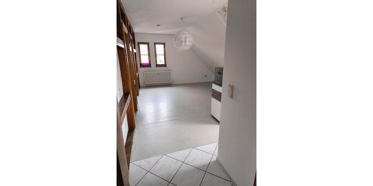 Etagenwohnung Lahntal - 3 Zimmer, 80 m&sup2;, 140.000&euro; | Angebot:26886473