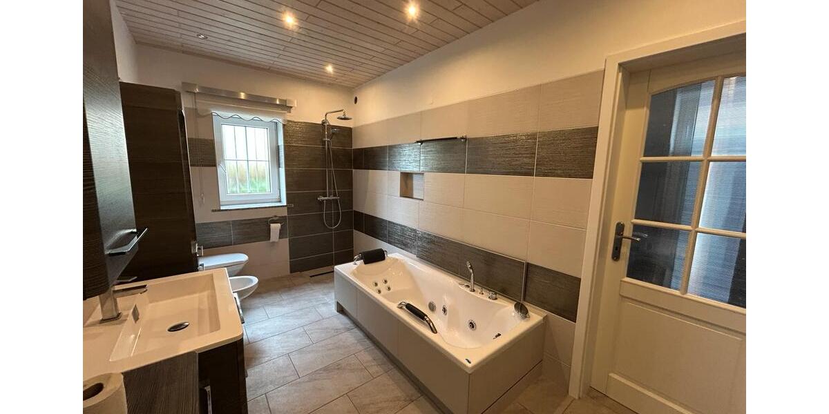 Etagenwohnung Staufenberg - 2 Zimmer, 80 m&sup2;, 750&euro; | Angebot:26680414
