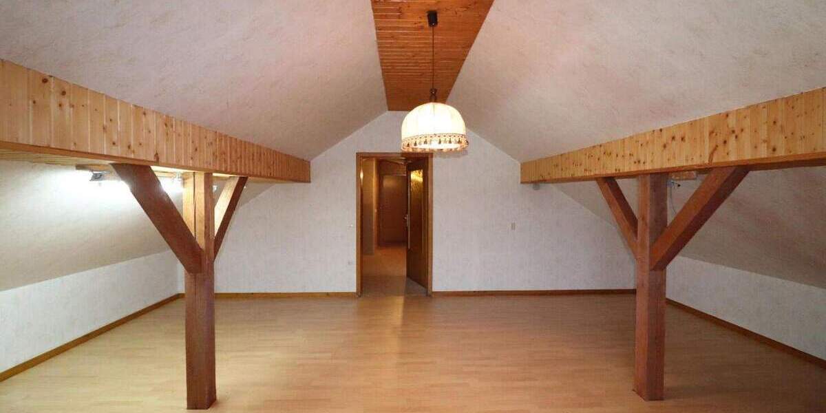 Mehrfamilienhaus, Wohnhaus Wettenberg Wißmar - 9 Zimmer, 235 m&sup2;, 579.000&euro; | Angebot:25682695