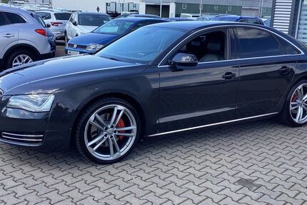 Audi A8 242.569 km 13.600 &euro; Kirchhain 35274