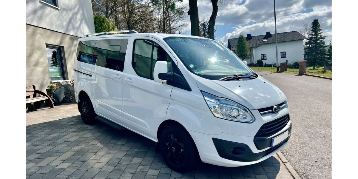 Ford Tourneo Custom 174.000 km 19.050 &euro; Burgwald 35099