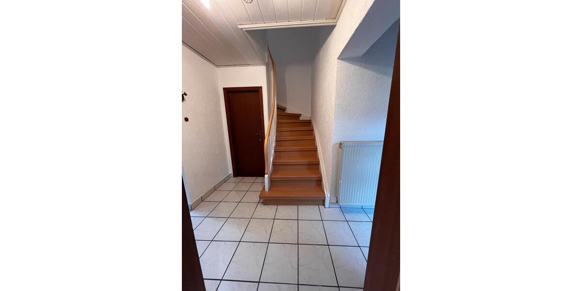 Reihenhaus Gießen Anneröder Siedlung - 3 Zimmer, 70 m&sup2;, 349.000&euro; | Angebot:27297114