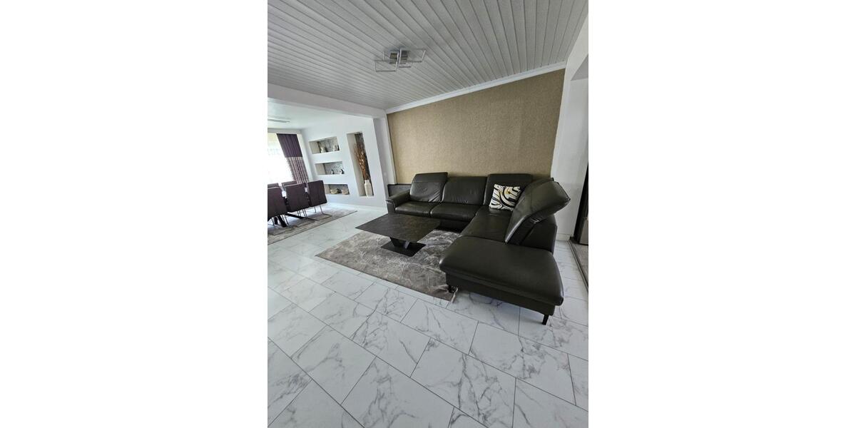 Reihenhaus Stadtallendorf - 5 Zimmer, 134 m&sup2;, 350.000&euro; | Angebot:25262345