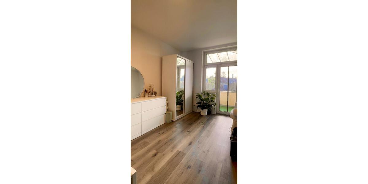 Etagenwohnung Gießen - 3 Zimmer, 80 m&sup2;, 457&euro; | Angebot:25965724