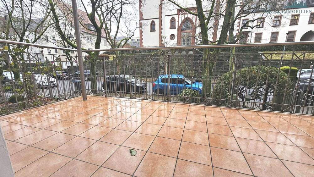 Gewerbeobjekt Gießen Schlangenzahl - 6 Zimmer, 130 m&sup2;, 1.950&euro; | Angebot:25681387