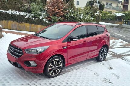 Ford Kuga 59.678 km 17.500 &euro; Marburg 35039
