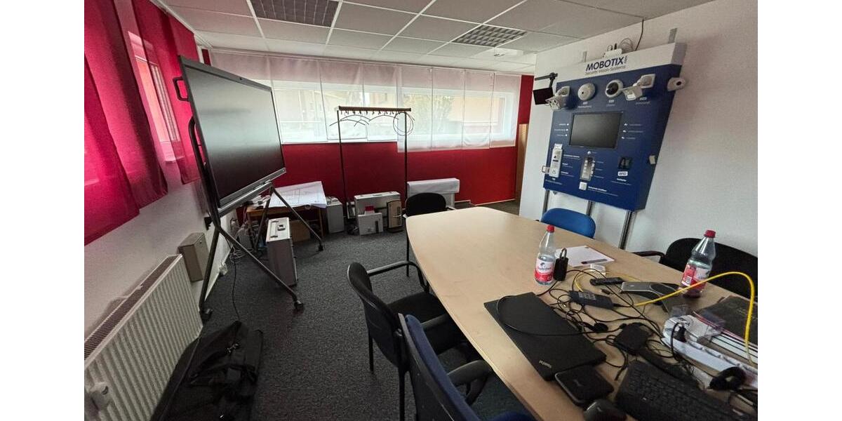 Gewerbeobjekt Kirchhain - 1.680&euro; | Angebot:25416193