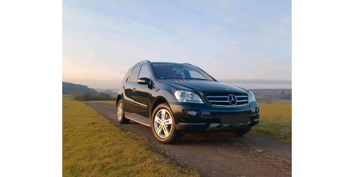 Mercedes-Benz ML 350 20.000 km 24.800 &euro; Grünberg 35305