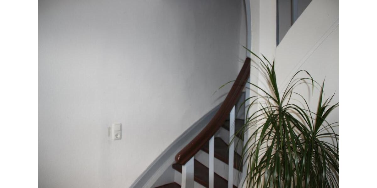 Mehrfamilienhaus, Wohnhaus Battenberg (Eder) - 7 Zimmer, 140 m&sup2;, 149.000&euro; | Angebot:25810354