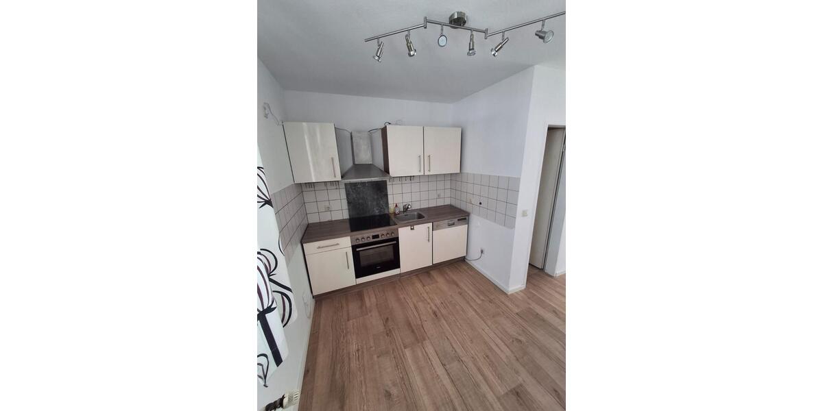 Etagenwohnung Wetter (Hessen) - 2 Zimmer, 65 m&sup2;, 390&euro; | Angebot:25342473