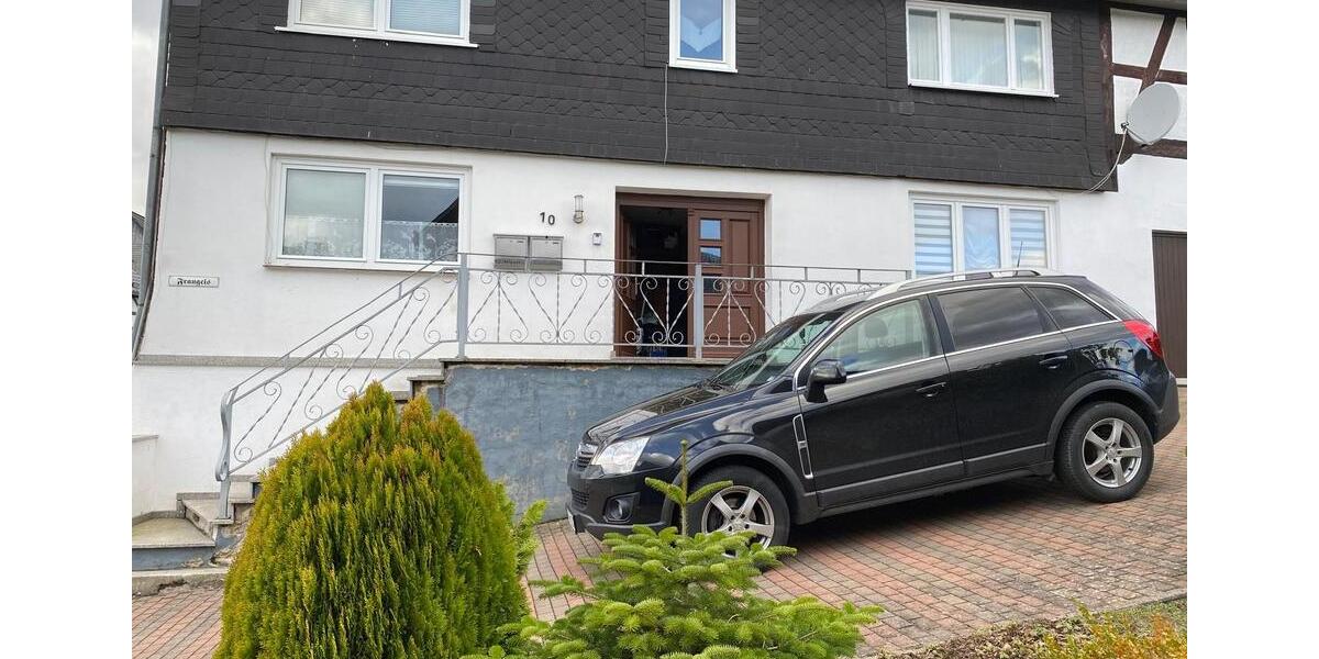 Einfamilienhaus Allendorf (Eder) - 6 Zimmer, 130 m&sup2;, 150.000&euro; | Angebot:25286123