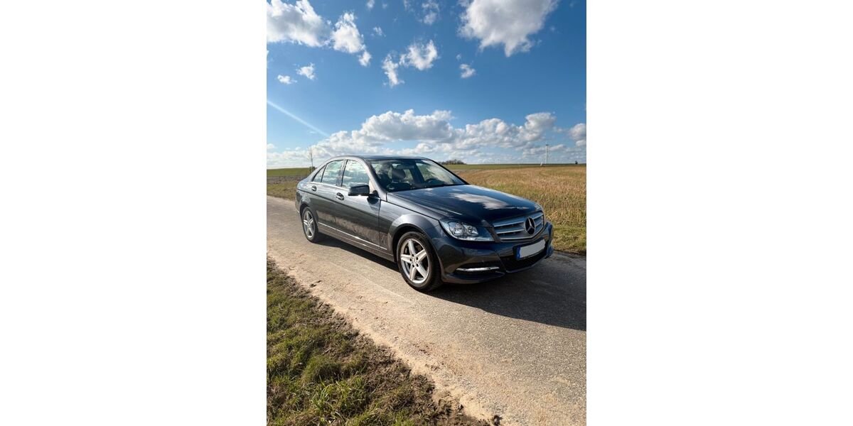 Mercedes-Benz C 180 154.200 km 8.400 &euro; Stadtallendorf 35260