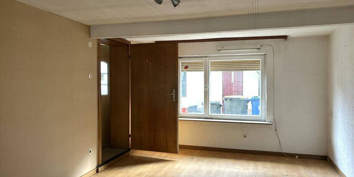 Einfamilienhaus Steffenberg / Steinperf Steinperf - 6 Zimmer, 106 m&sup2;, 59.000&euro; | Angebot:26594967