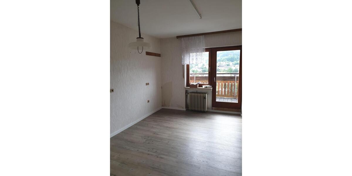 Etagenwohnung Steffenberg - 10 Zimmer, 227 m&sup2;, 169.000&euro; | Angebot:26720491
