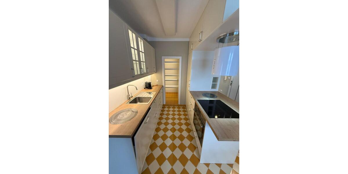 Etagenwohnung Gießen - 2 Zimmer, 85 m&sup2;, 1.170&euro; | Angebot:25483348