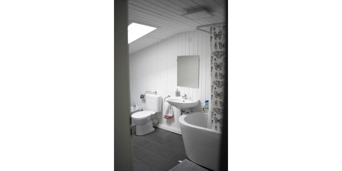 Einfamilienhaus Grünberg - 7 Zimmer, 300 m&sup2;, 699.000&euro; | Angebot:26134981