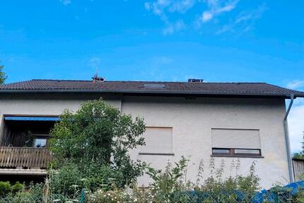 Haus Mücke - 17 Zimmer, 300 m&sup2;, 319.000&euro; | Angebot:23122317