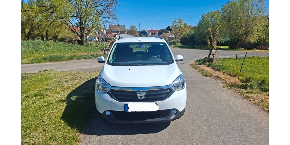 Dacia Lodgy 69.000 km 7.500 &euro; Neustadt 35279