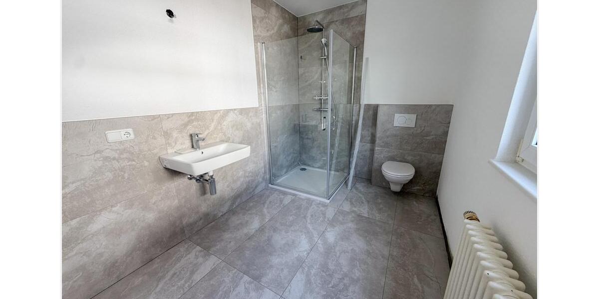 Etagenwohnung Mücke - 3.5 Zimmer, 110 m&sup2;, 1.200&euro; | Angebot:26233627