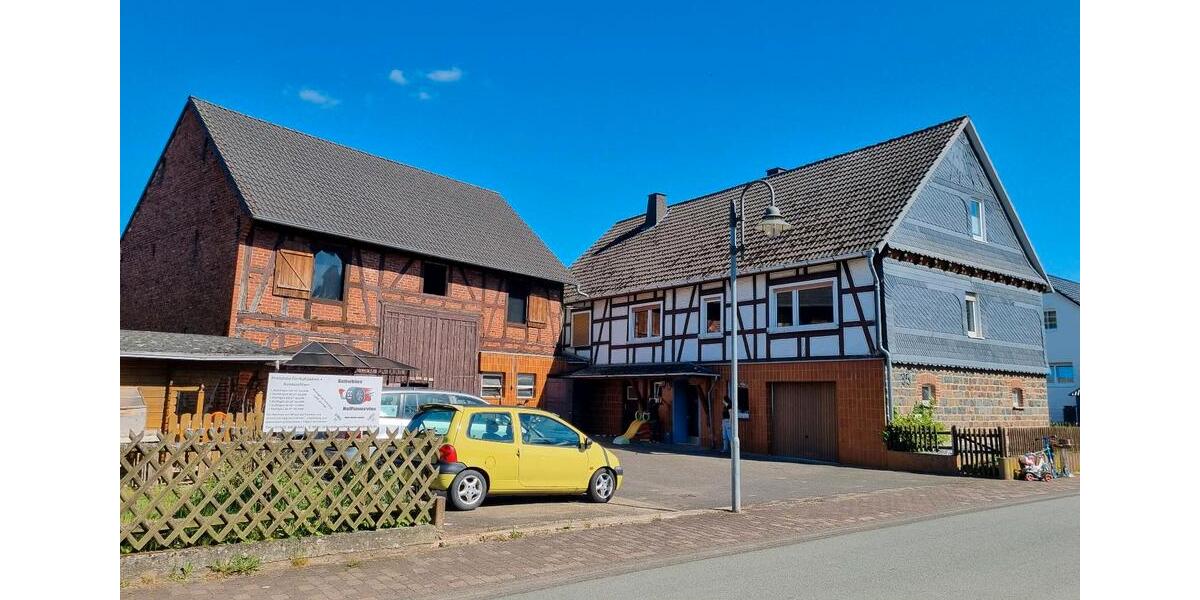 Einfamilienhaus Allendorf (Eder) - 6 Zimmer, 130 m&sup2;, 180.000&euro; | Angebot:26689363